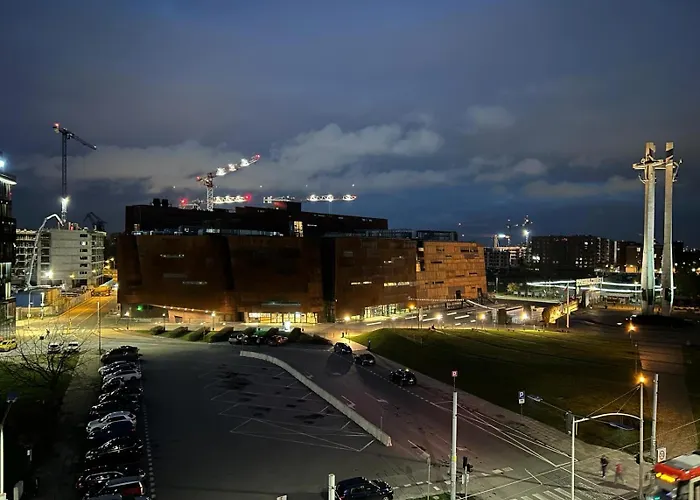 Holiday Apartment Gdansk Stocznia, Shipyard With A Sauna